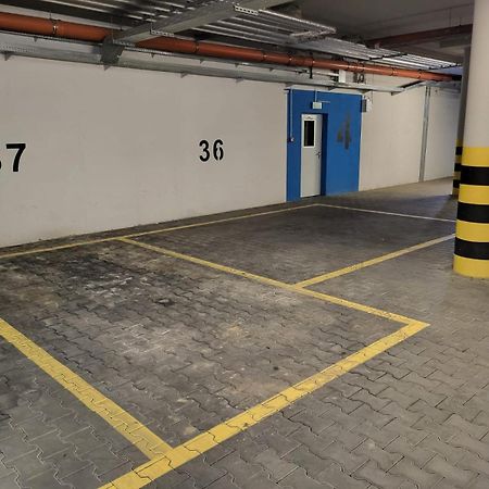 Apartament Em Klimatyzacja&Parking Rzeszów Eksteriør billede
