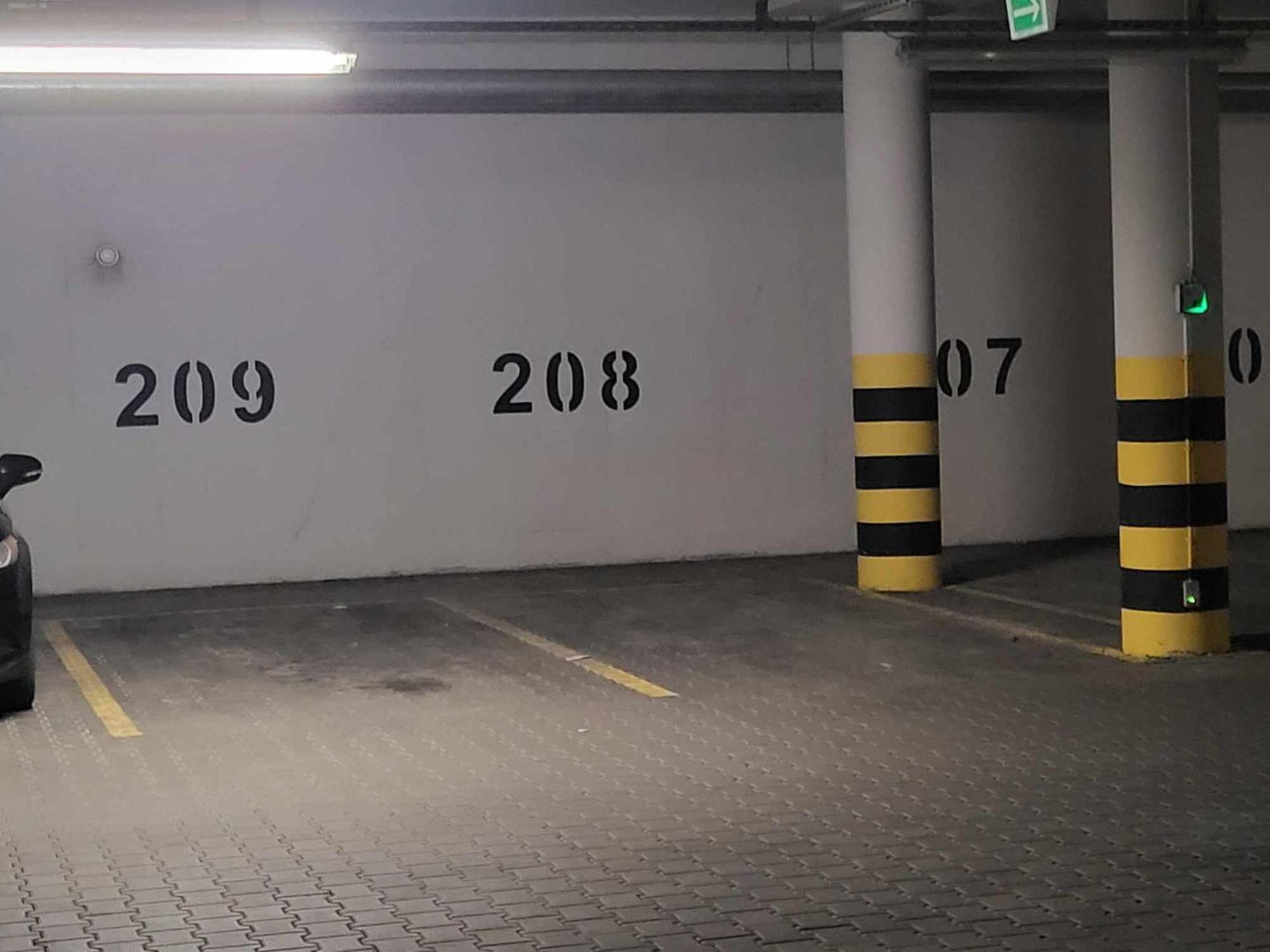 Apartament Em Klimatyzacja&Parking Rzeszów Eksteriør billede