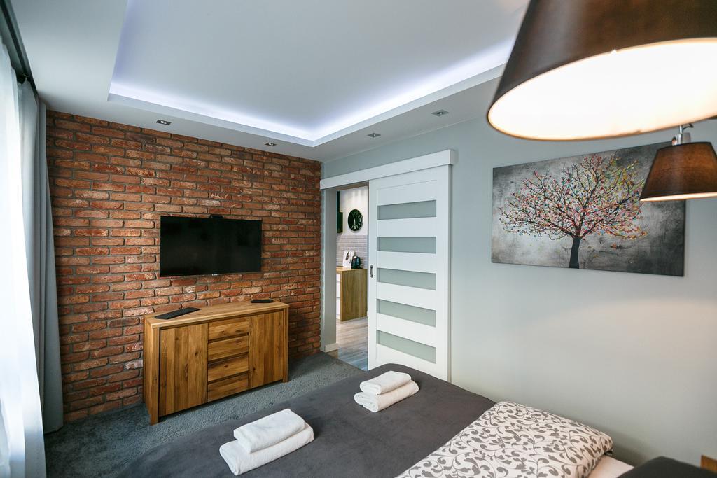 Apartament Em Klimatyzacja&Parking Rzeszów Eksteriør billede