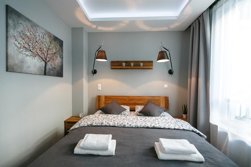 Apartament Em Klimatyzacja&Parking Rzeszów Eksteriør billede
