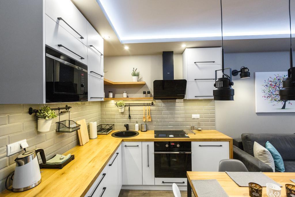 Apartament Em Klimatyzacja&Parking Rzeszów Eksteriør billede